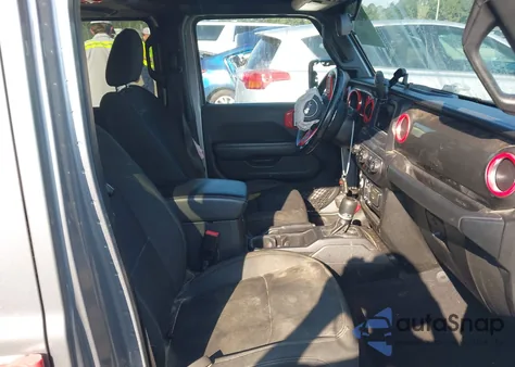 2020 Jeep Wrangler Unlimited Sahara из США, поврежденный, VIN 1C4HJXEN7LW240242